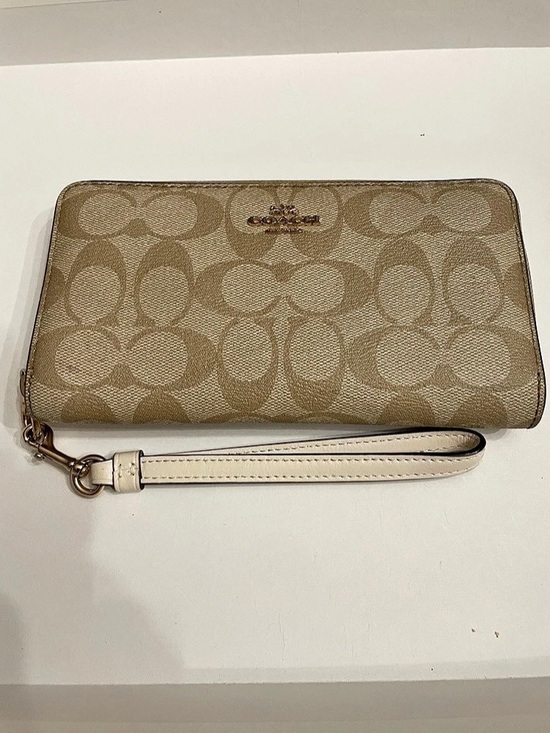 Coach Handbags - Coach Long Zip Around Wallet In Signature Canvas Beige & White